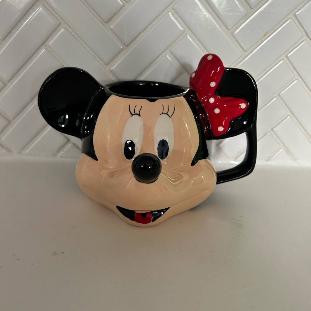 Disney Minnie Mouse Ceramic Face Mug with Red Bow